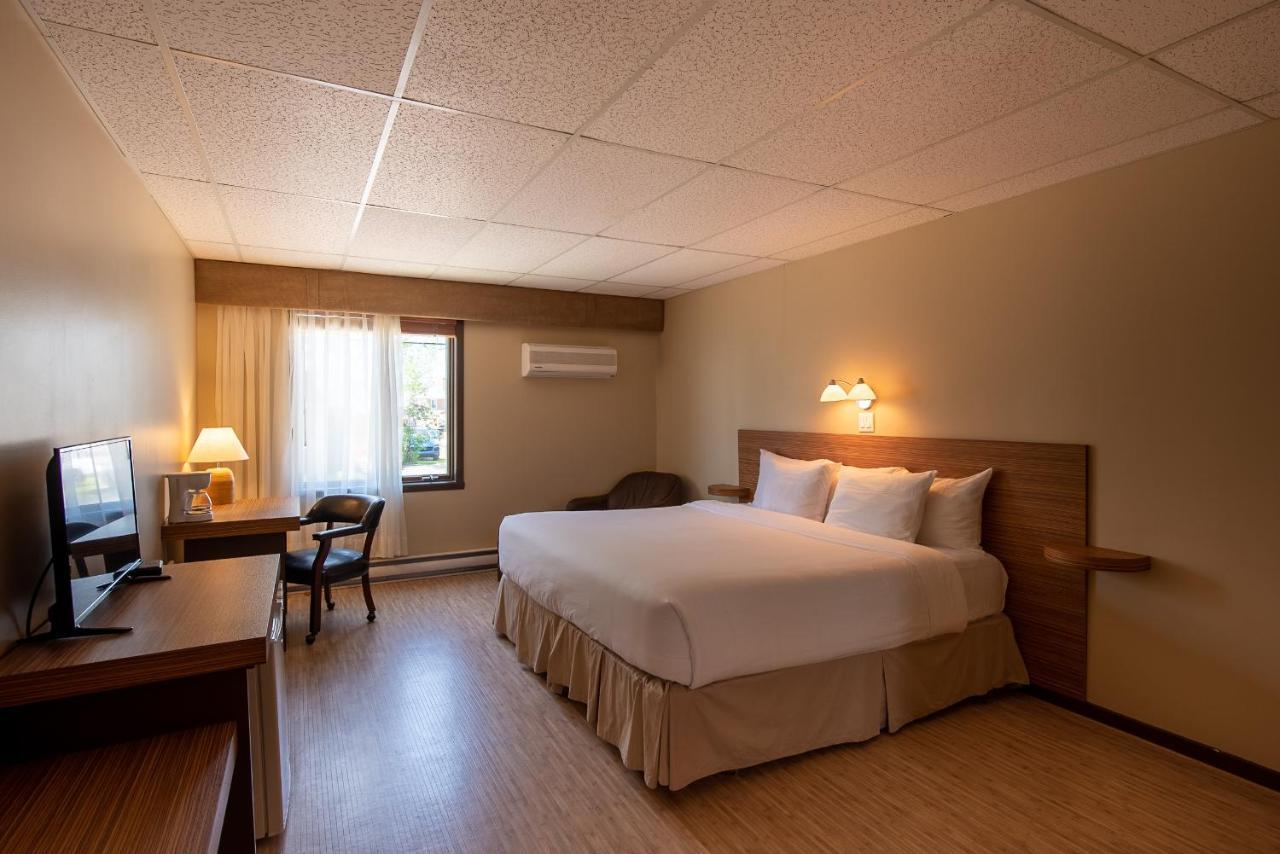 Hotel Aquamer Carleton-sur-Mer 外观 照片