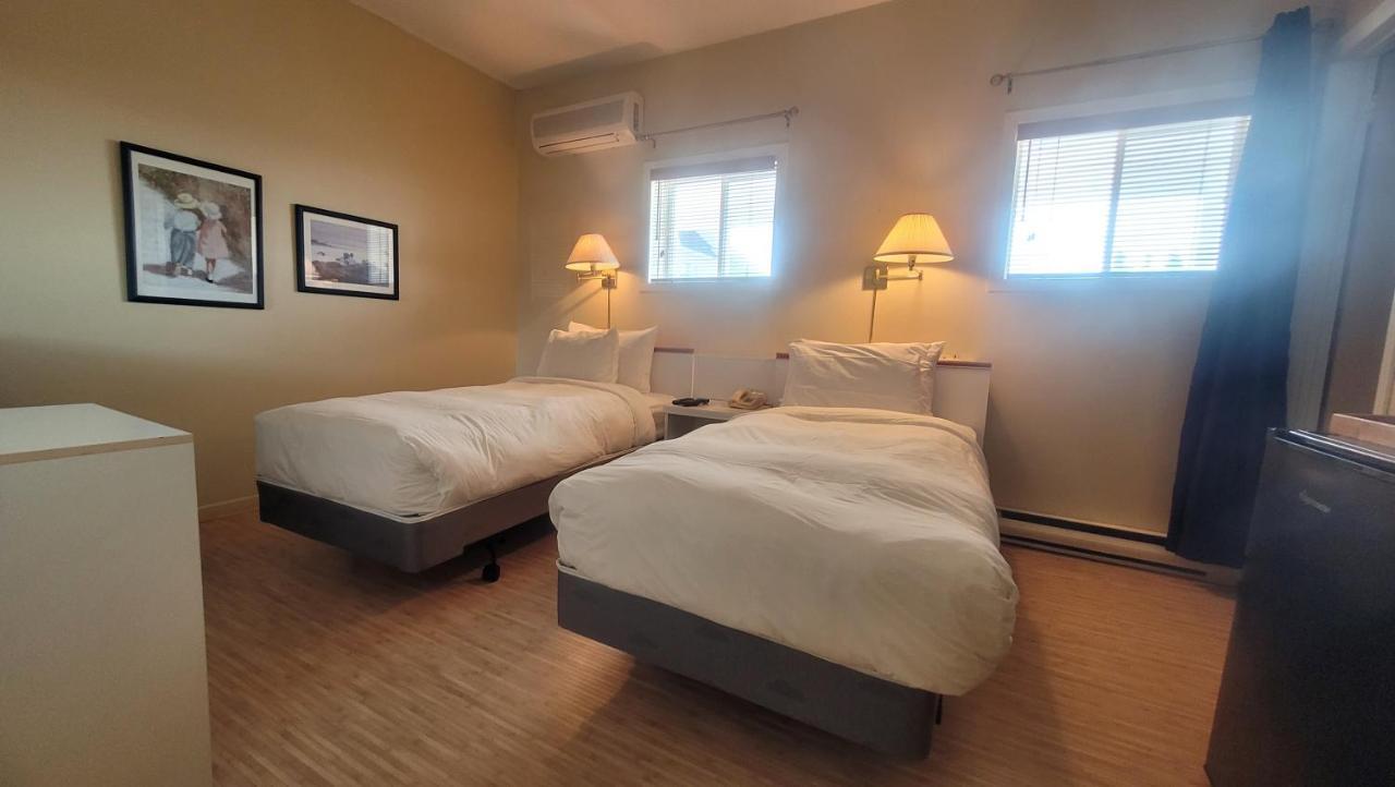 Hotel Aquamer Carleton-sur-Mer 外观 照片