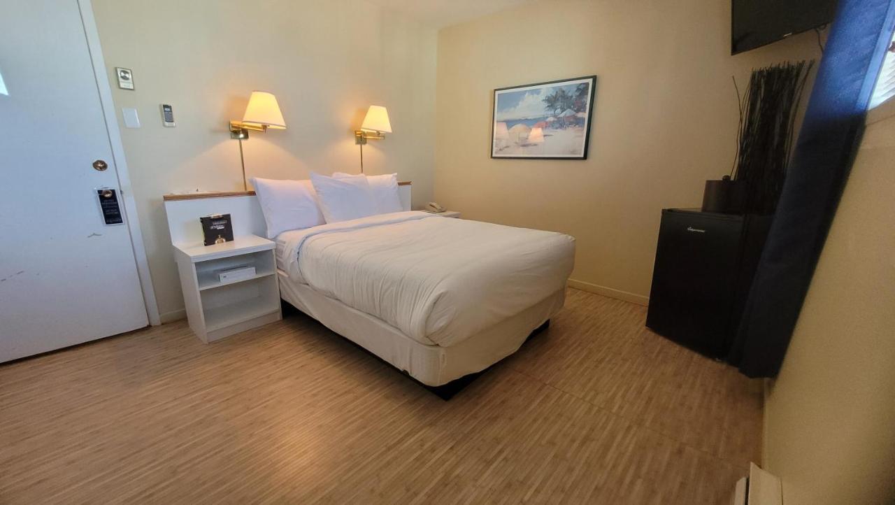 Hotel Aquamer Carleton-sur-Mer 外观 照片